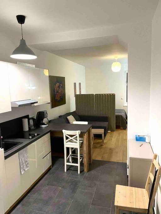Cozy Flat - Near Schoenbrunn Вена Экстерьер фото